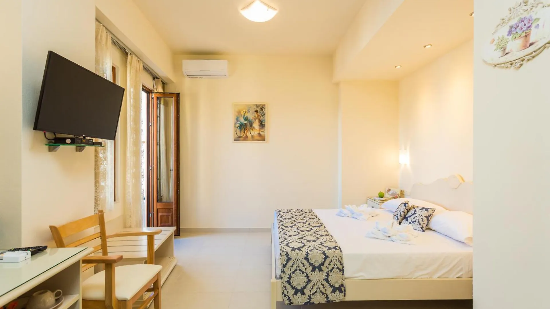 Polyxenia Suites Ρέθυμνο