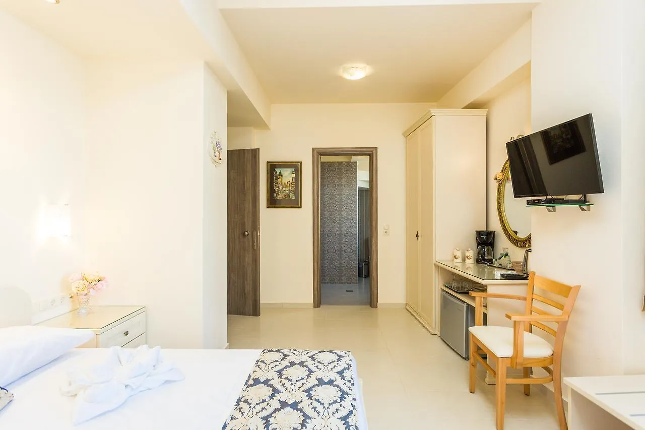 Polyxenia Suites Ρέθυμνο