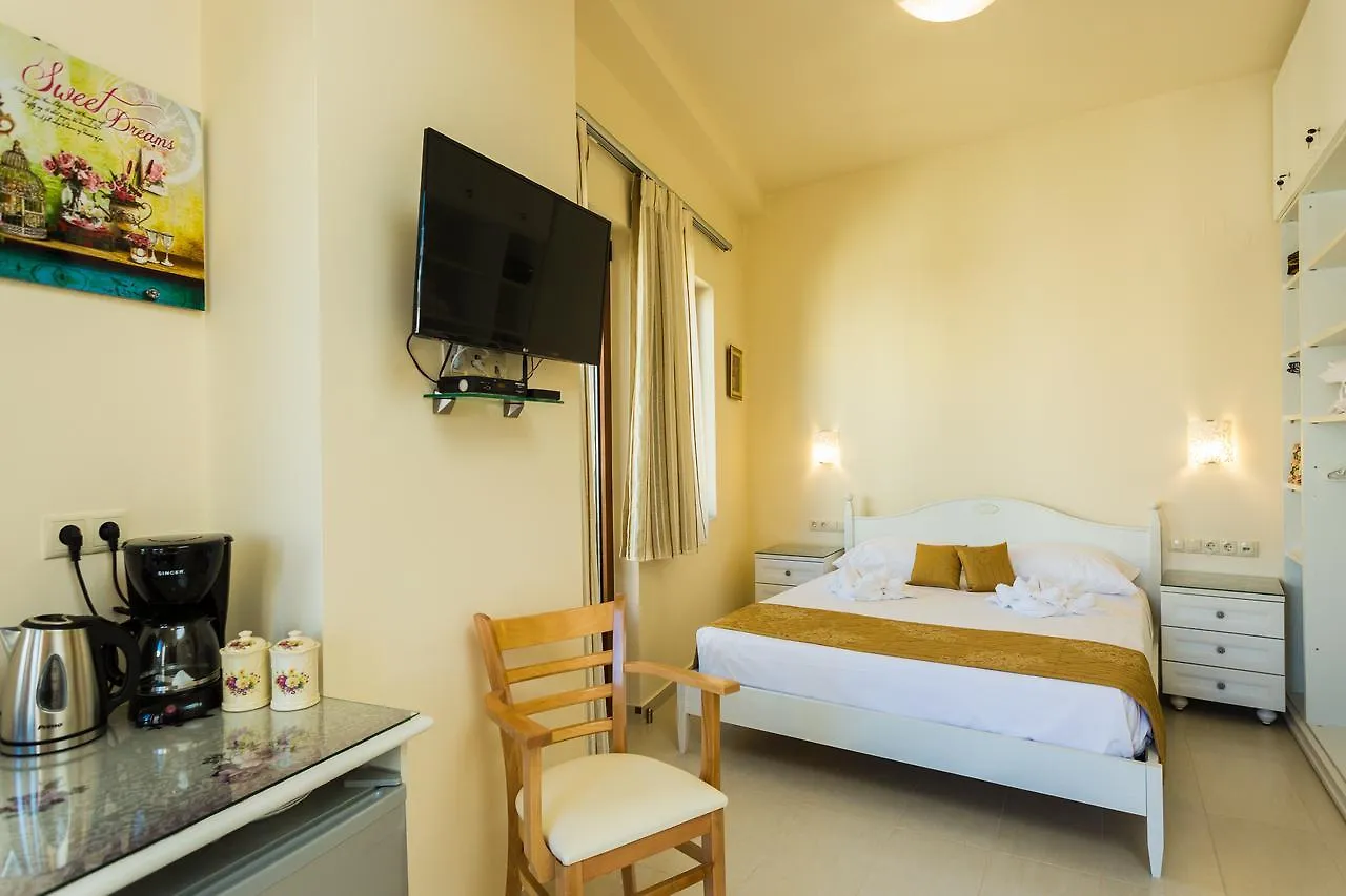 Polyxenia Suites Rethymno  3*, Rethymno (Crete) Greece